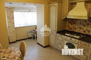 3-к квартира, на длительный срок, 90м2, 4/7 этаж