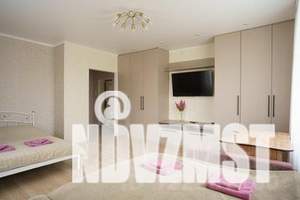 1-к квартира, посуточно, 42м2, 7/9 этаж