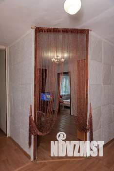 3-к квартира, посуточно, 59м2, 3/5 этаж