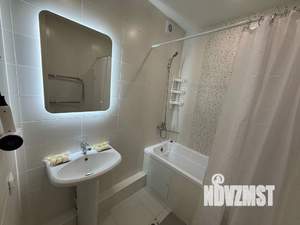 2-к квартира, посуточно, 67м2, 4/9 этаж