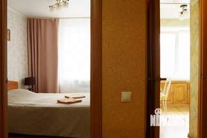 2-к квартира, посуточно, 45м2, 1/1 этаж