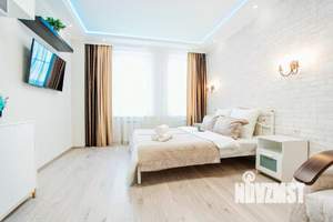 1-к квартира, посуточно, 46м2, 10/12 этаж