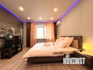 2-к квартира, посуточно, 70м2, 1/1 этаж
