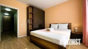 1-к квартира, посуточно, 65м2, 1/1 этаж