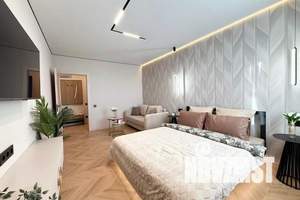 1-к квартира, посуточно, 43м2, 6/9 этаж