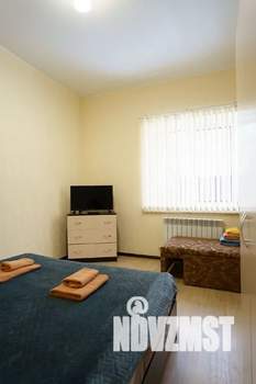 Студия квартира, посуточно, 30м2, 1/4 этаж