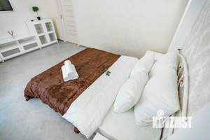 2-к квартира, посуточно, 56м2, 1/1 этаж
