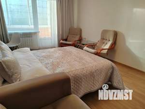 1-к квартира, посуточно, 40м2, 4/12 этаж