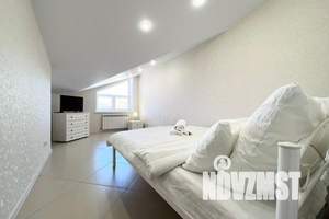 2-к квартира, посуточно, 67м2, 6/6 этаж