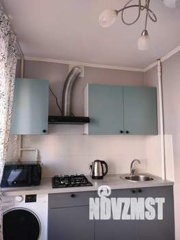 2-к квартира, посуточно, 48м2, 1/5 этаж