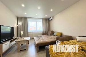 2-к квартира, посуточно, 65м2, 3/3 этаж