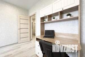 1-к квартира, посуточно, 44м2, 10/22 этаж