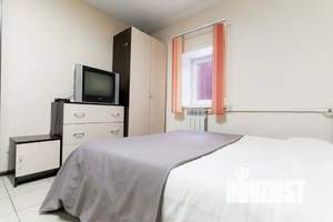 Студия квартира, посуточно, 47м2, 1/4 этаж