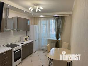 2-к квартира, посуточно, 76м2, 1/1 этаж