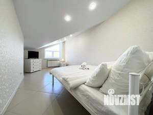 2-к квартира, посуточно, 67м2, 1/1 этаж