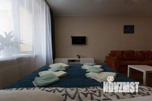 1-к квартира, посуточно, 36м2, 8/9 этаж