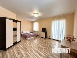 1-к квартира, посуточно, 49м2, 3/4 этаж