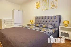 1-к квартира, посуточно, 38м2, 3/25 этаж