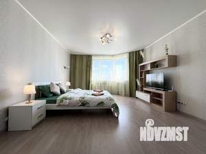 1-к квартира, посуточно, 38м2, 1/1 этаж