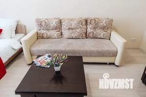 1-к квартира, посуточно, 44м2, 1/4 этаж