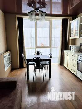 1-к квартира, посуточно, 44м2, 3/16 этаж