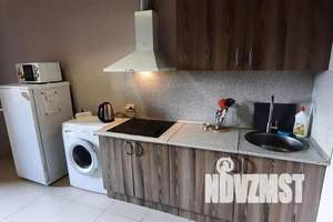1-к квартира, посуточно, 42м2, 1/8 этаж