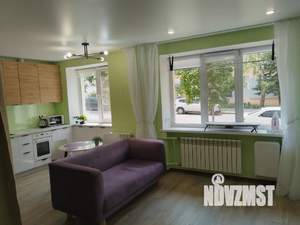 Студия квартира, посуточно, 30м2, 1/5 этаж