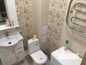 Студия квартира, посуточно, 50м2, 1/9 этаж