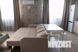 1-к квартира, посуточно, 40м2, 17/22 этаж