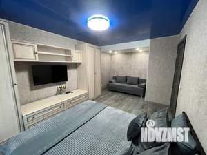 1-к квартира, посуточно, 40м2, 4/15 этаж