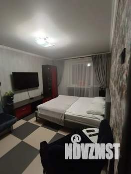 1-к квартира, посуточно, 33м2, 2/5 этаж