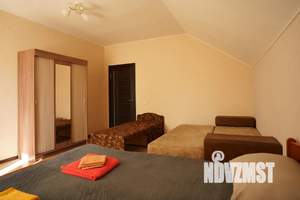 2-к квартира, посуточно, 54м2, 4/4 этаж