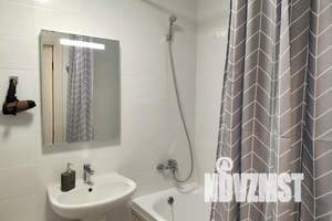 1-к квартира, посуточно, 40м2, 3/25 этаж