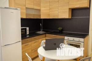 1-к квартира, посуточно, 45м2, 3/22 этаж