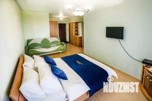1-к квартира, посуточно, 50м2, 1/1 этаж