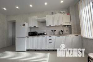 2-к квартира, посуточно, 65м2, 4/6 этаж