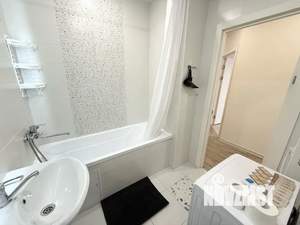 1-к квартира, посуточно, 44м2, 8/9 этаж