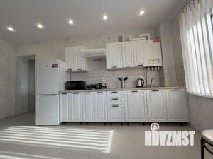 2-к квартира, посуточно, 64м2, 1/1 этаж