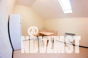 2-к квартира, посуточно, 55м2, 4/4 этаж