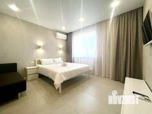 1-к квартира, посуточно, 44м2, 17/21 этаж