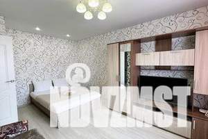 1-к квартира, посуточно, 32м2, 3/3 этаж