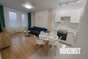 1-к квартира, посуточно, 40м2, 1/1 этаж