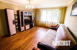 2-к квартира, посуточно, 75м2, 1/1 этаж
