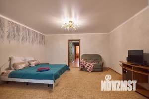 1-к квартира, посуточно, 50м2, 7/8 этаж