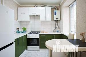 1-к квартира, посуточно, 33м2, 2/5 этаж