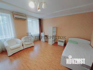 4-к квартира, на длительный срок, 137м2, 2/6 этаж