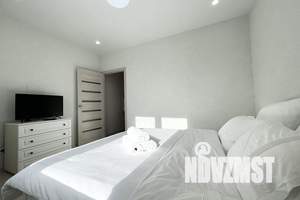 2-к квартира, посуточно, 10м2, 2/6 этаж