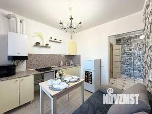 1-к квартира, посуточно, 35м2, 1/1 этаж