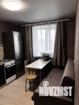 1-к квартира, посуточно, 37м2, 2/10 этаж