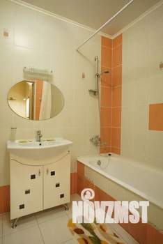 1-к квартира, посуточно, 46м2, 4/9 этаж